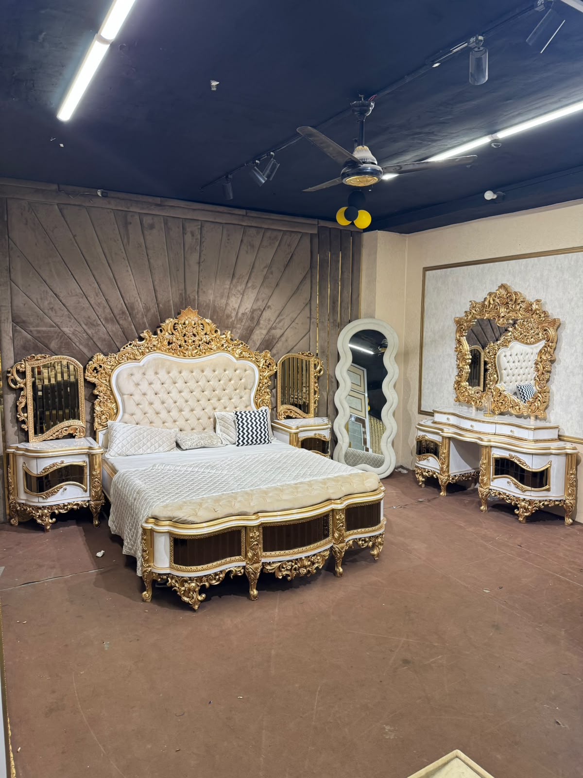 Royal Gold Carved Luxury Bed