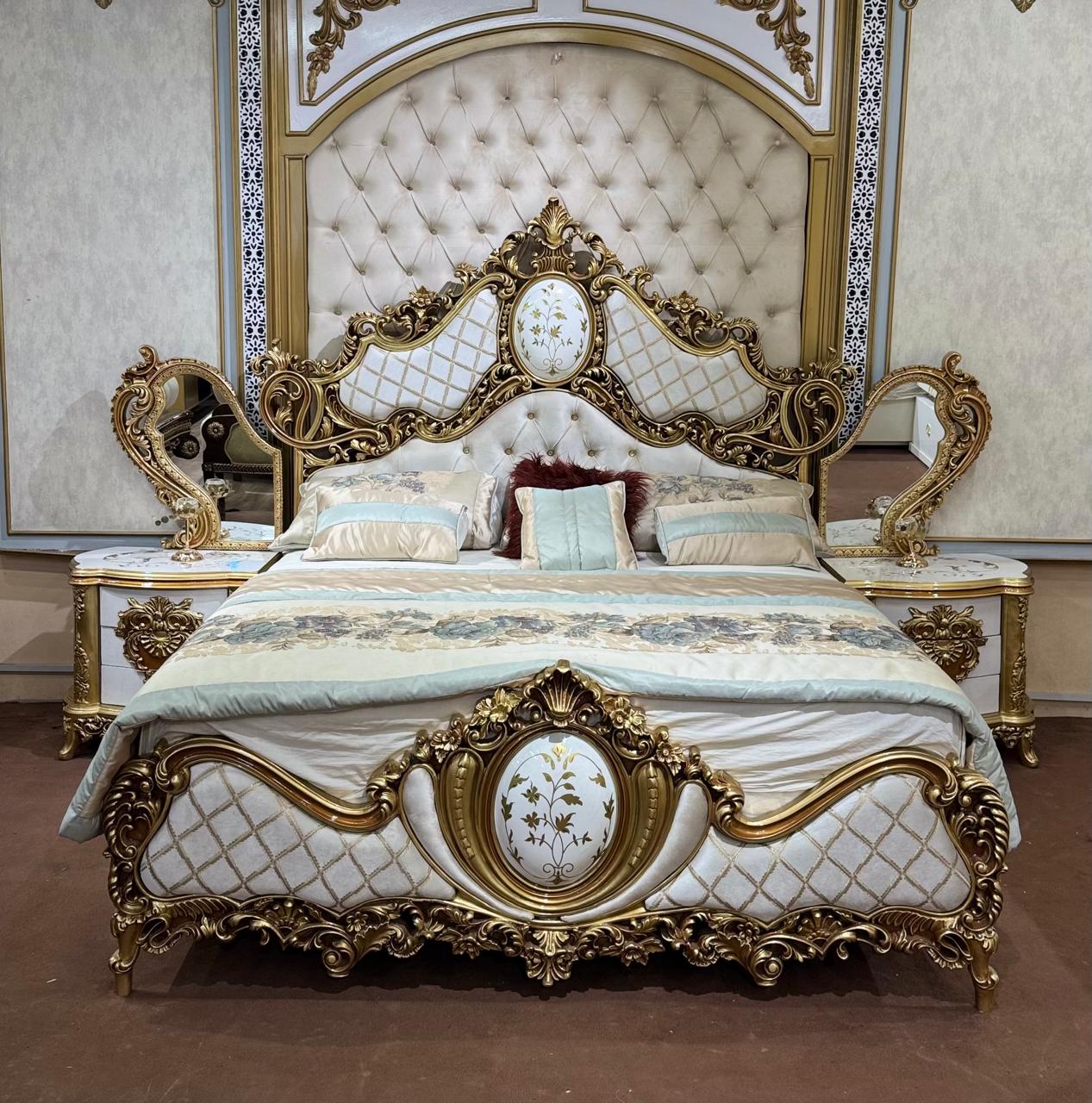 Luxury Royal Carved Bed Set