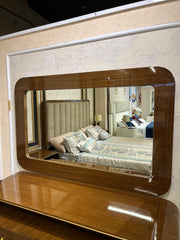 Luxury Brass-Framed Dressing Table with Curved Modern Design