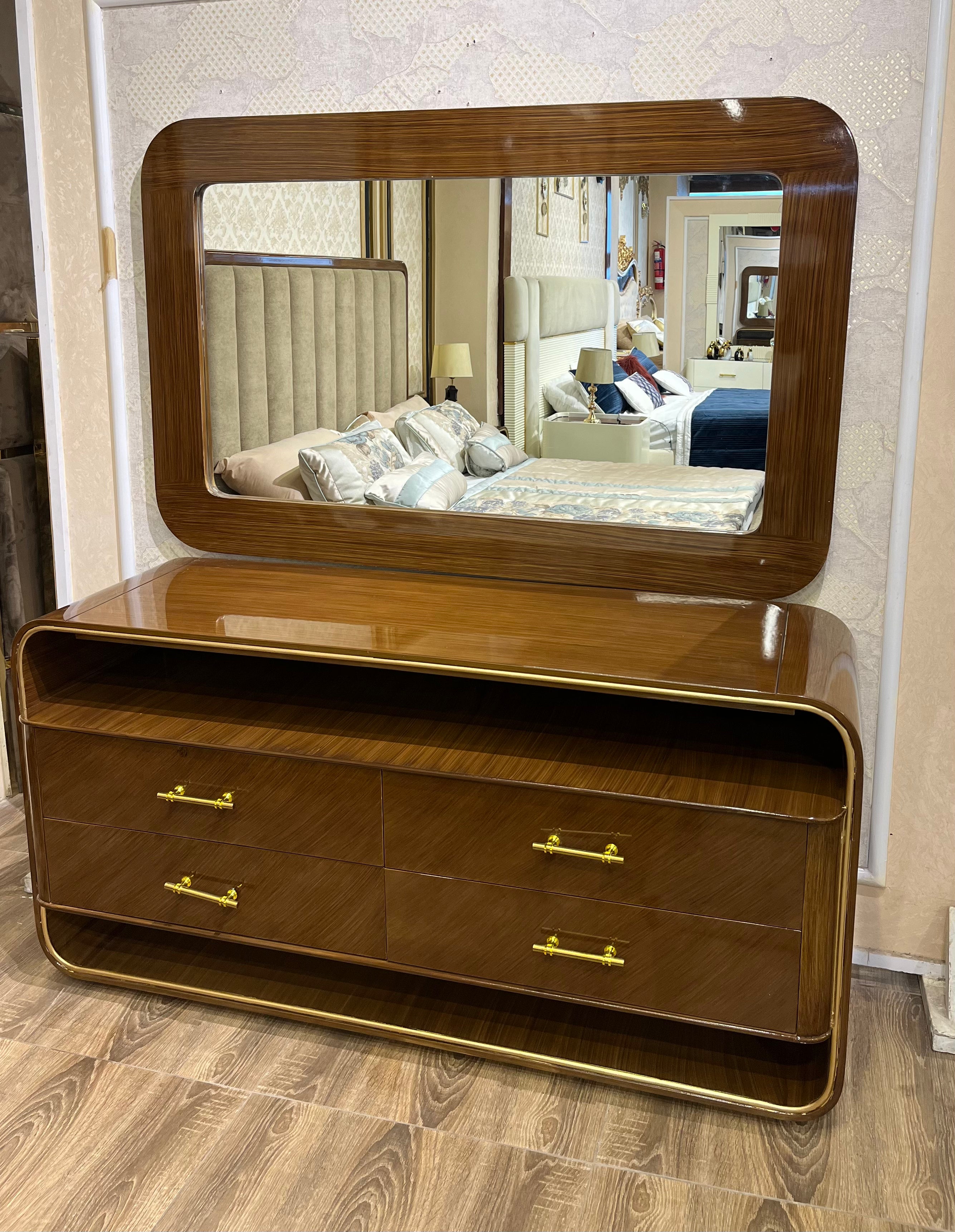 Luxury Brass-Framed Dressing Table with Curved Modern Design