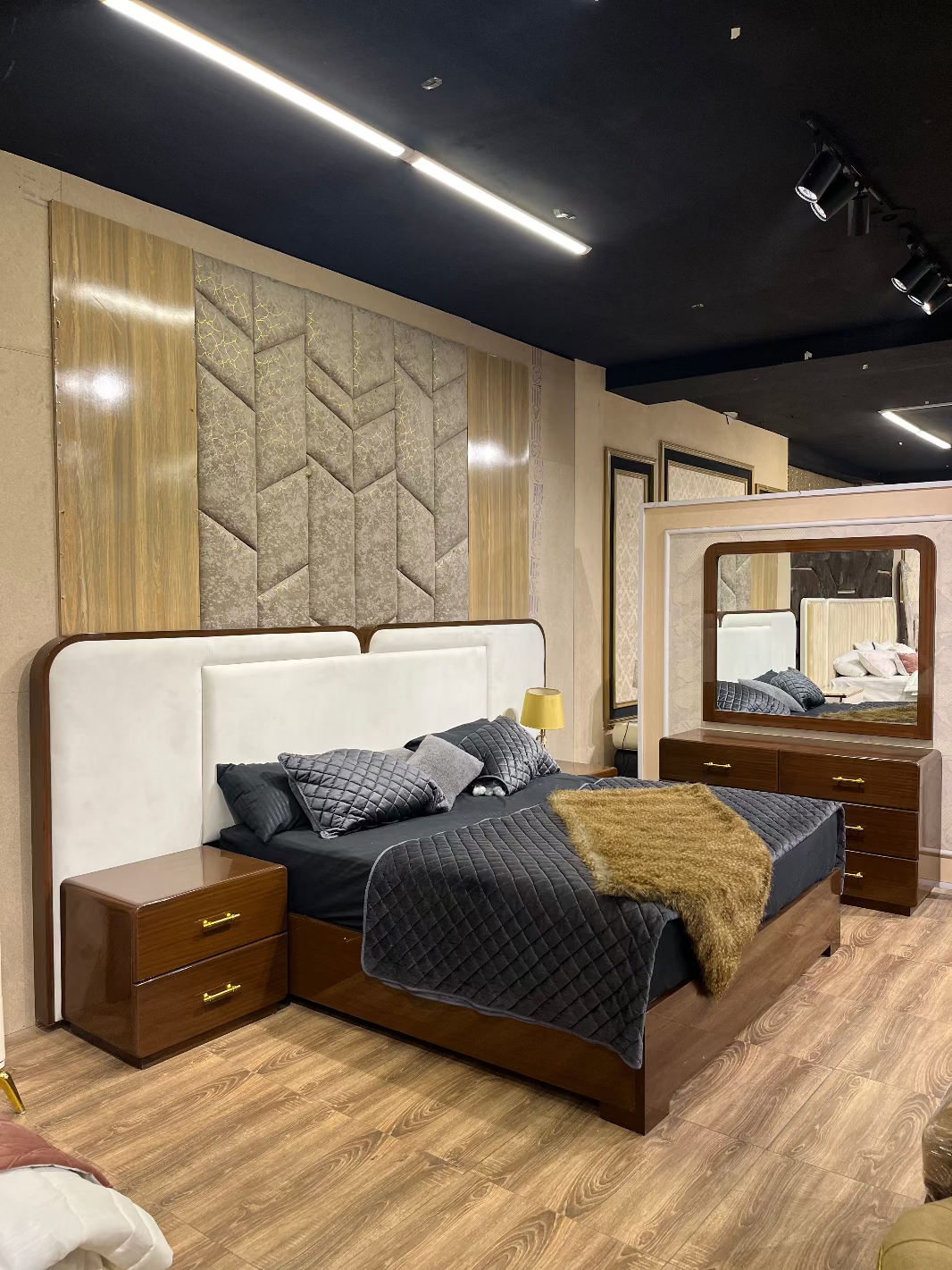 Modern Luxury Panel Bed Set – Contemporary Wooden Design