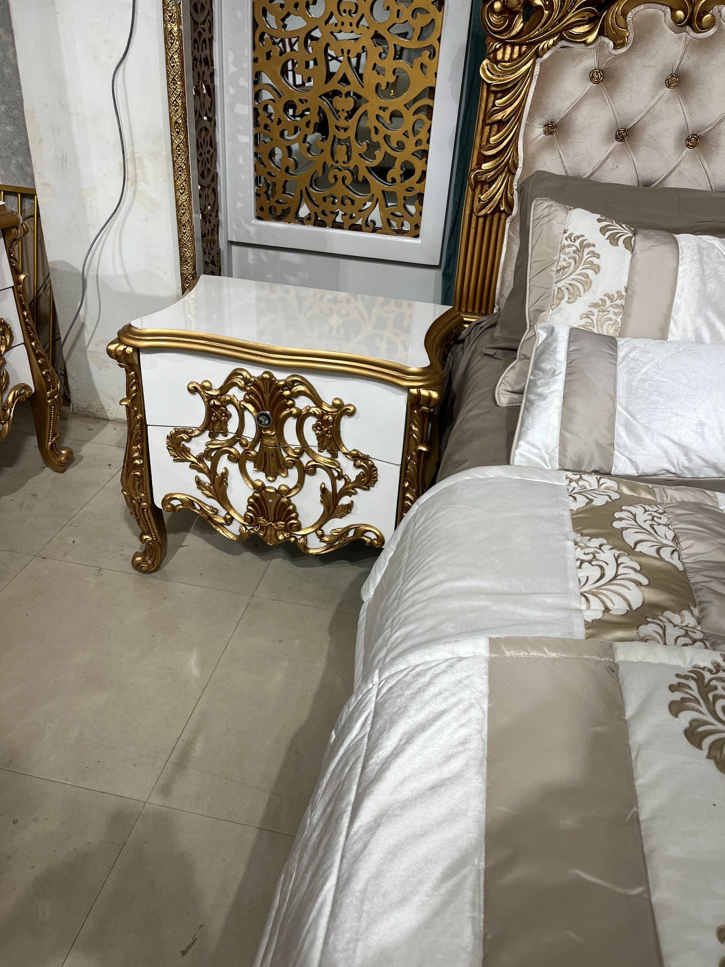 Luxury Baroque Vanity Dresser with Ornate Mirror Set