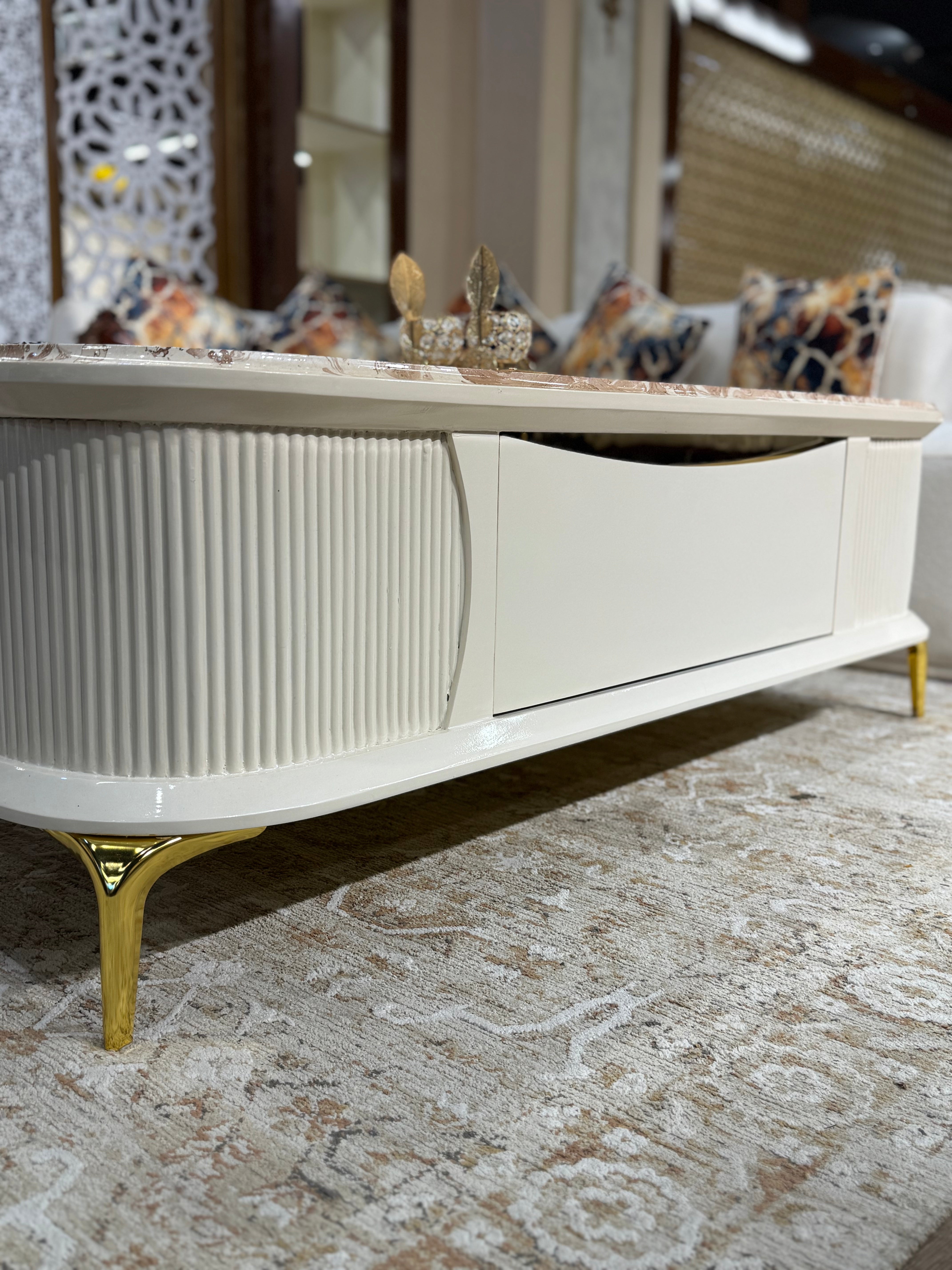 Luxury Marble Top with Curved White Base & Ribbed Design