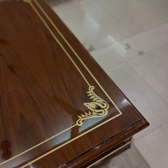 Luxury Classic Coffee Table with Glass Top