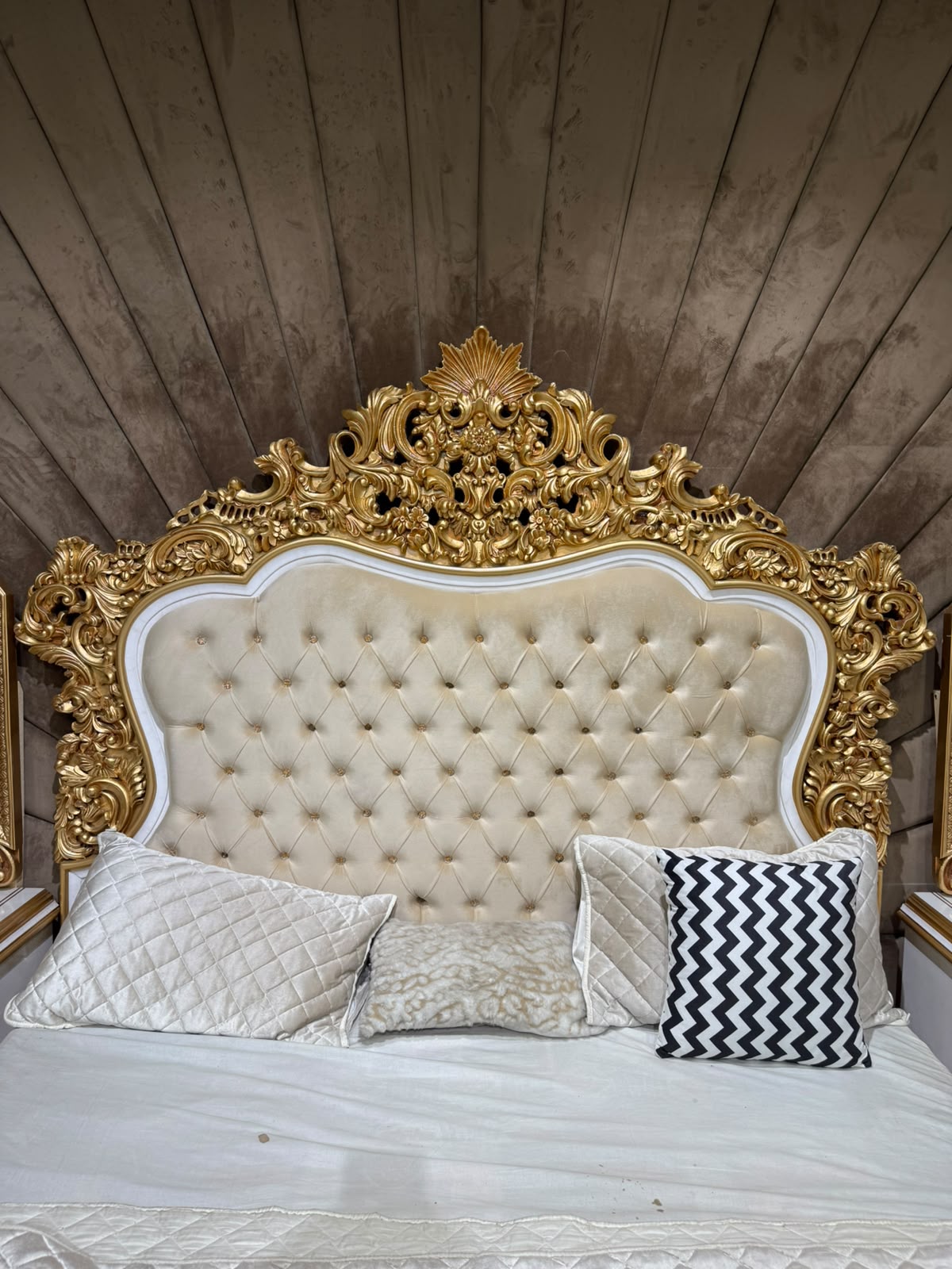 Royal Gold Carved Luxury Bed